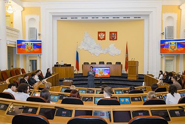 Один час в кресле депутата